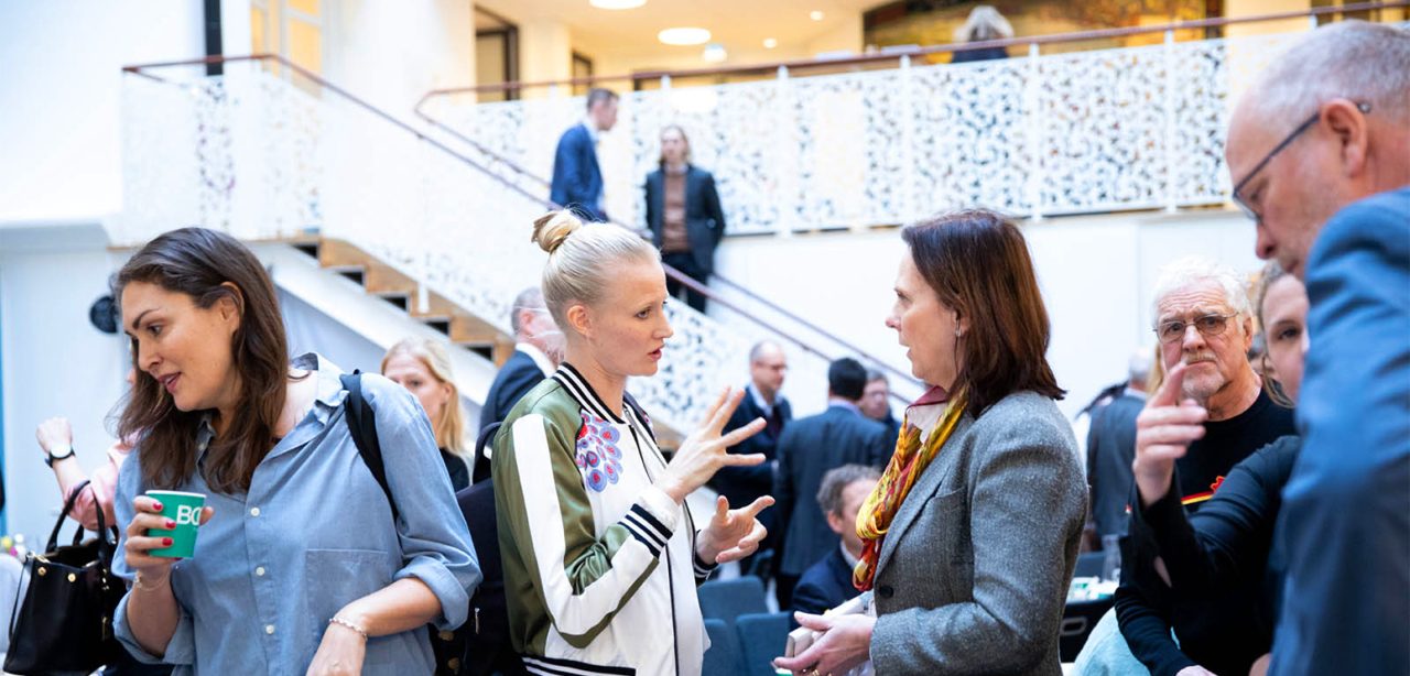 Karolina Klüft i samspråk med seminariepublik