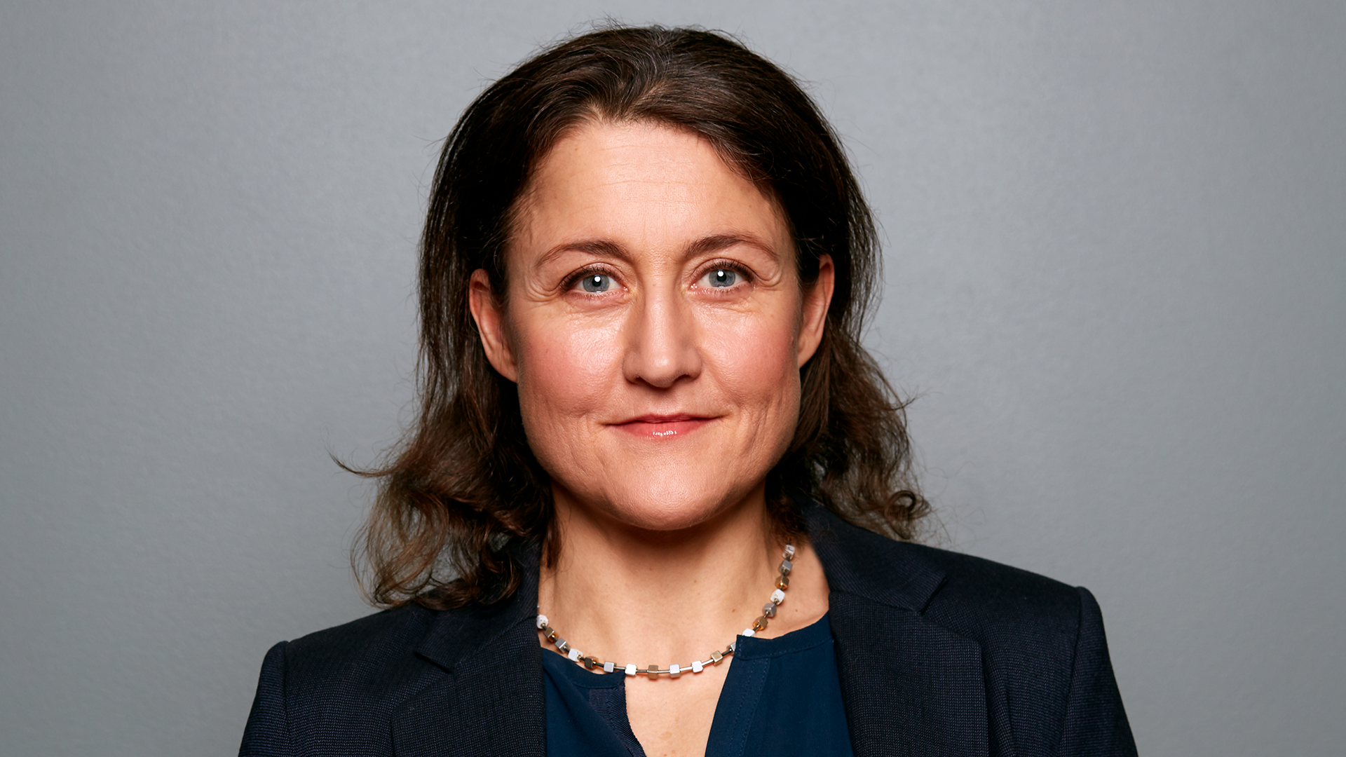 Karin Emanuelli är pressansvarig på Stockholms Handelskammare