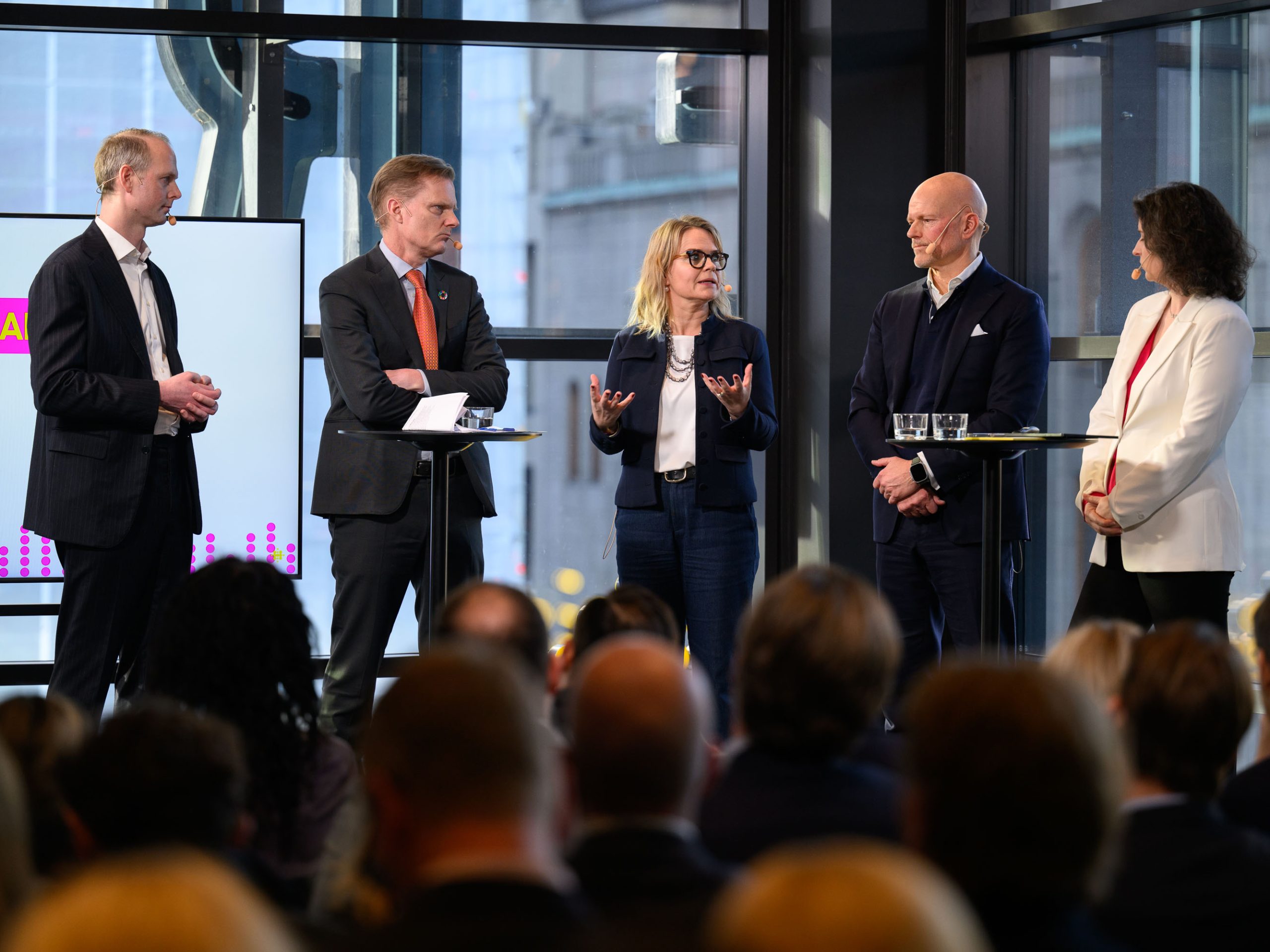 Under Capital of Finance: Summit medverkande bland andra Oscar Hållén, Jens Henriksson, Charlotte C. Månsson och Eirik Winter.
